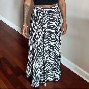 Two toned maxi skirt
